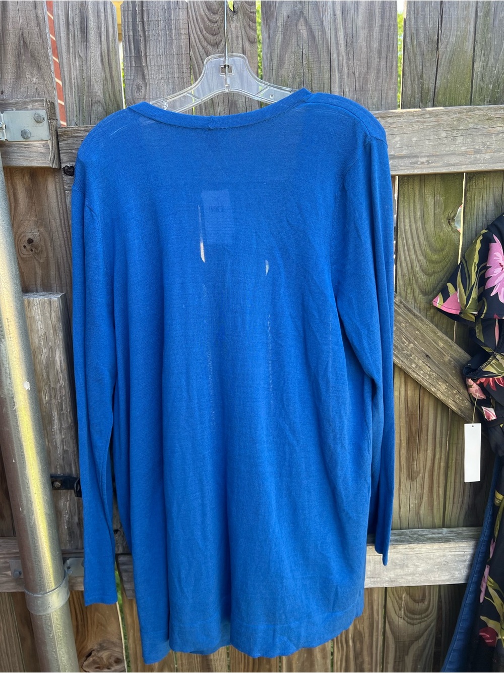 👗J. Jill Blue Lightweight V-Neck Cardigan - Picture 3 of 9
